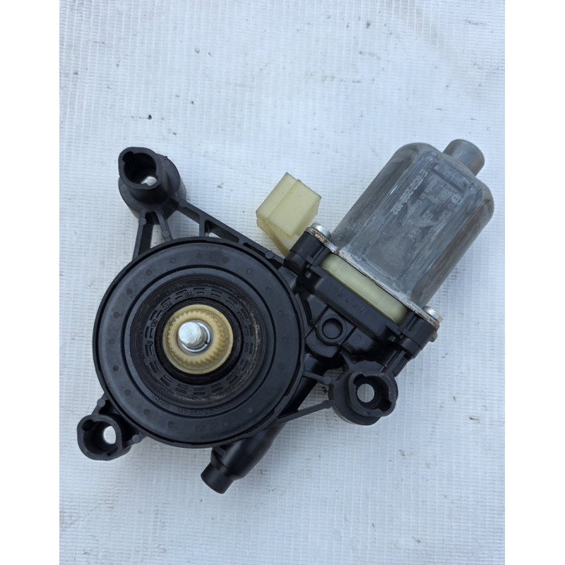 motor alza vidrio rh vw tiguan
