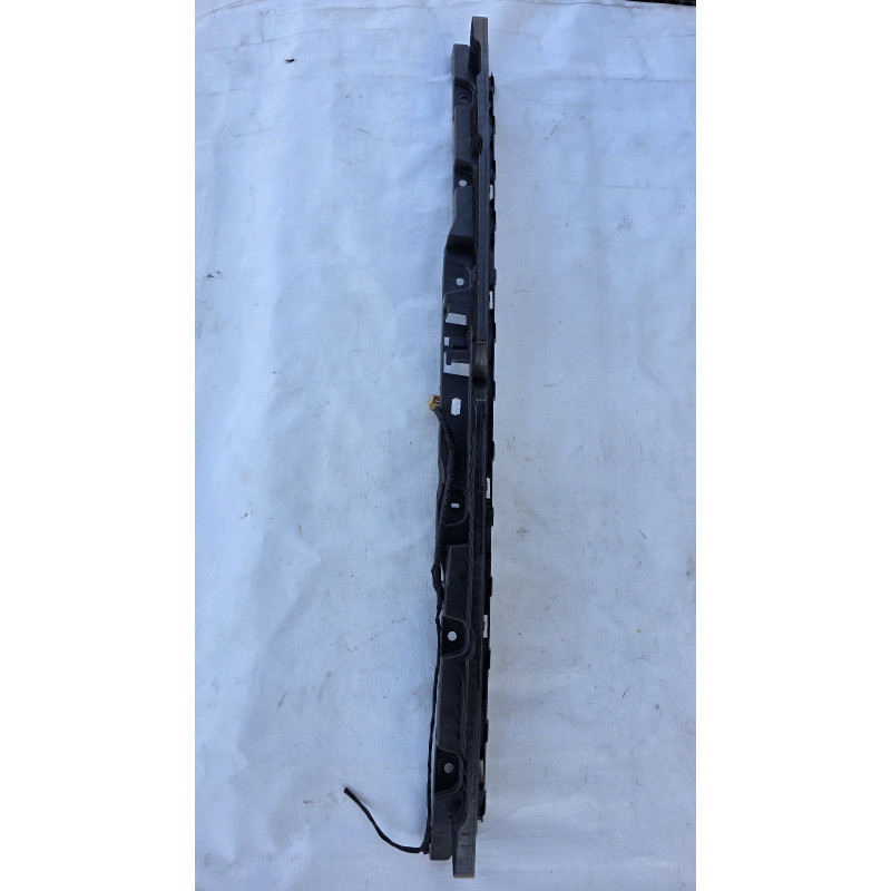 soporte parachoques trasero VwTiguan