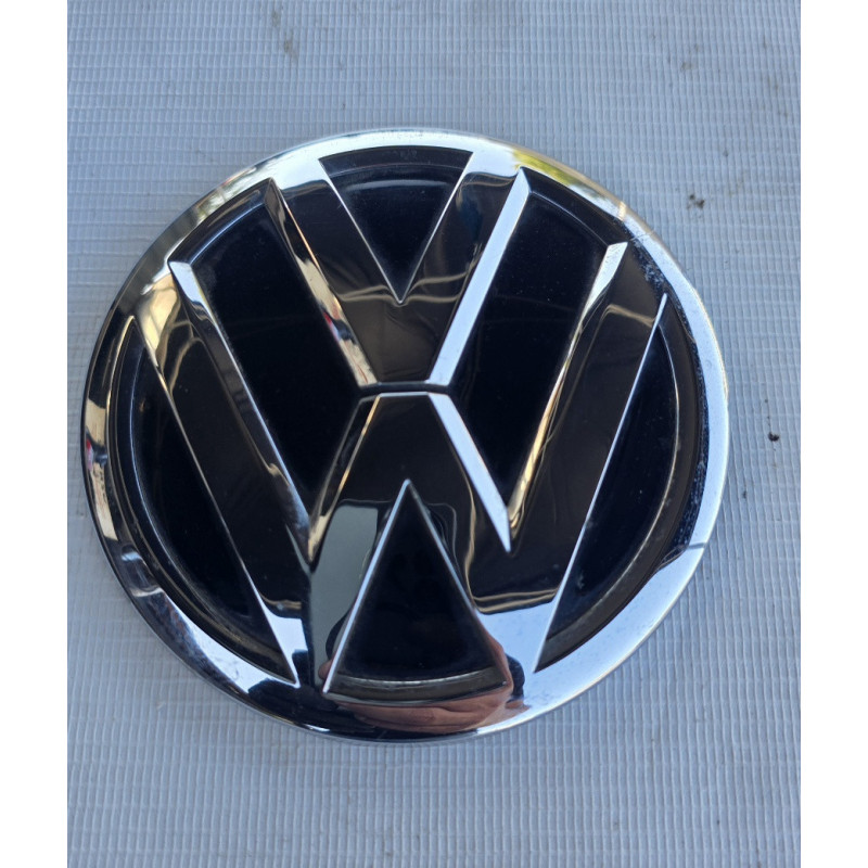 logo trasero puerta maleta Vw Tiguan 5NA853630