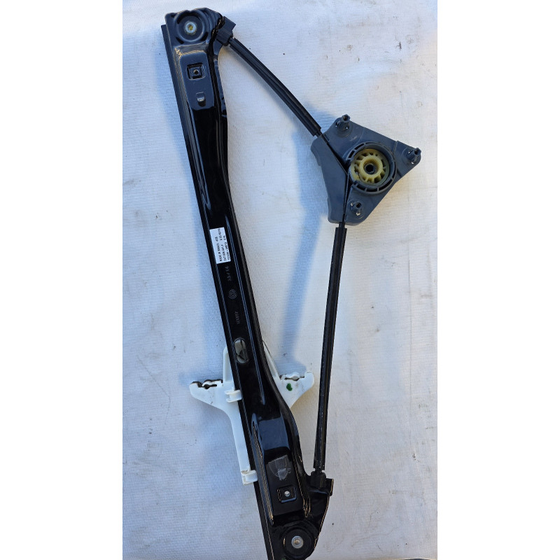 Cremallera Alzavidrio Tras. LH Vw Amarok