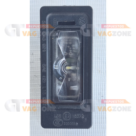 luz led matricula Vw Tiguan 5NA943021