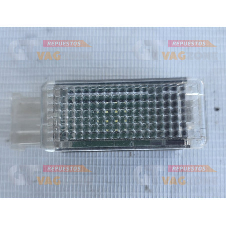 luz de cortesía Vw Audi 5G0947409
