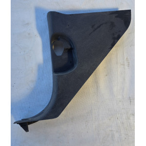 Moldura Inferior Manilla Apertura Capot Vw Amarok