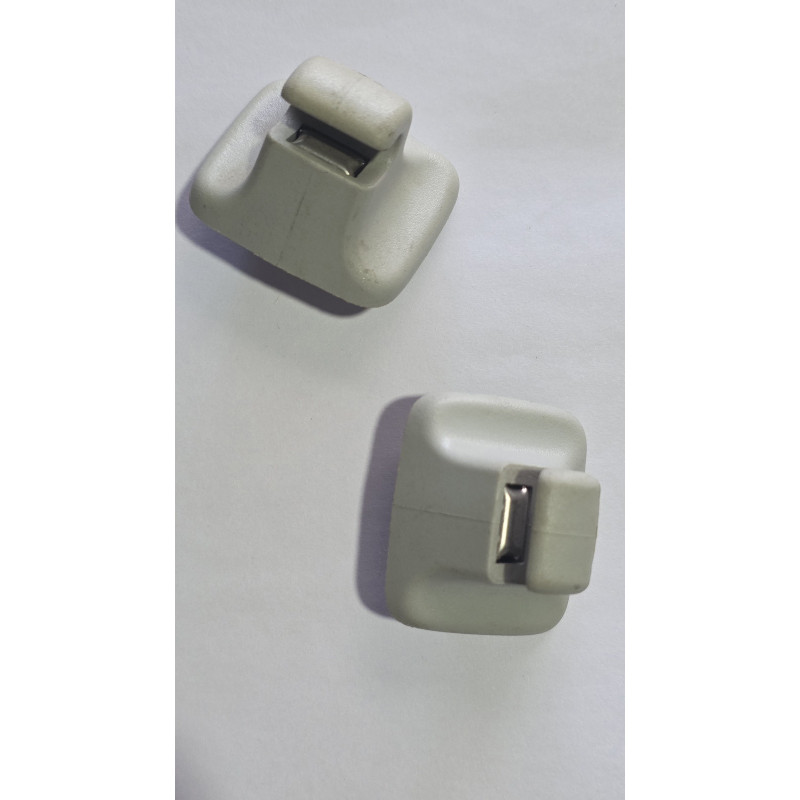 Ganchos de parasol Audi A6 1K0857561B