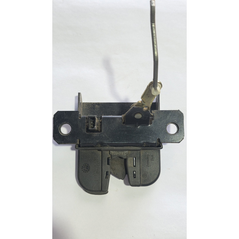 Chapa puerta maleta Vw Bora mk4 1J6827525B