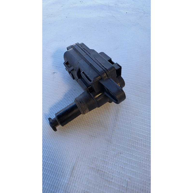 Actuador cierre Tapa Comb. Vw Tiguan 2019