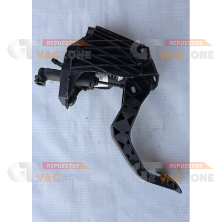 pedal embrague con bomba Vw Gol Voyage Saveiro G7