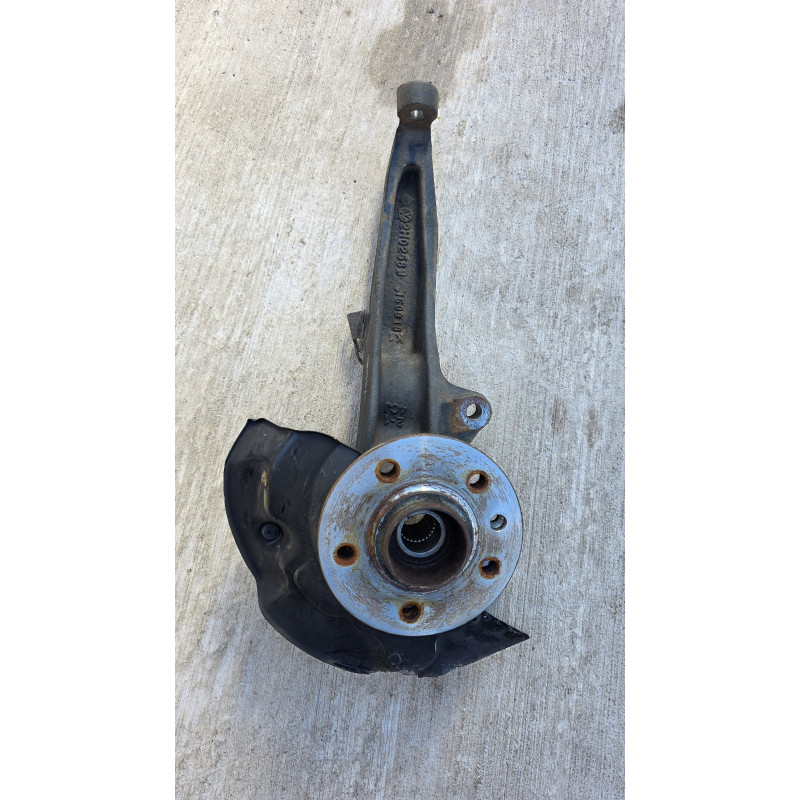 Muñon delantero rh Vw Amarok