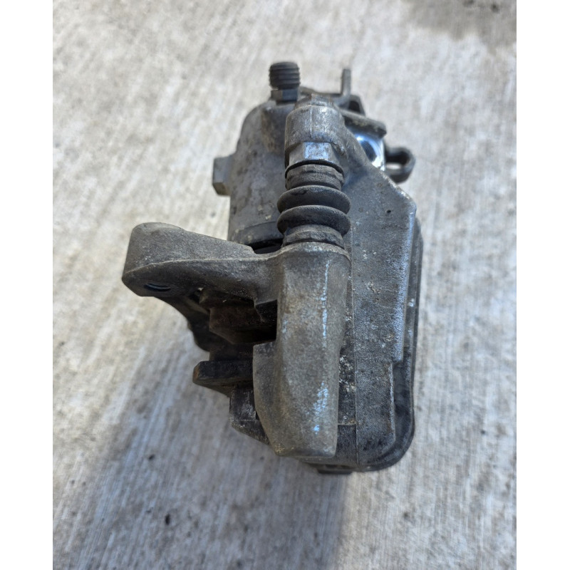 Caliper trasero. Lh Vw Golf mk4
