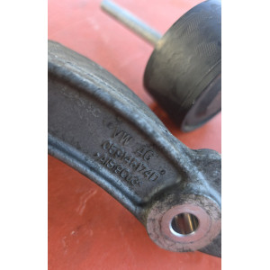 Soporte polea motor Vw Audi 3.0 V6 TDI 059145174D
