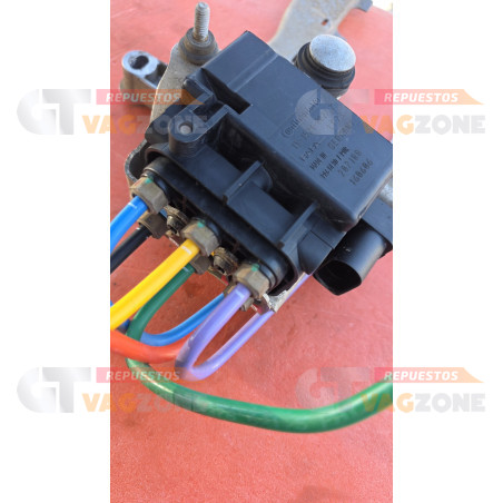 Cuerpo valvular suspensión neumática Vw Touareg 15152400272
