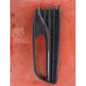 Rejilla neblinero rh Vw Polo 6RG853666J