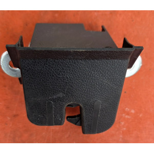 Chapa portalón Vw Polo 6R0827505D