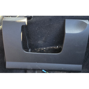 Tapa inferior lado piloto Vw Amarok