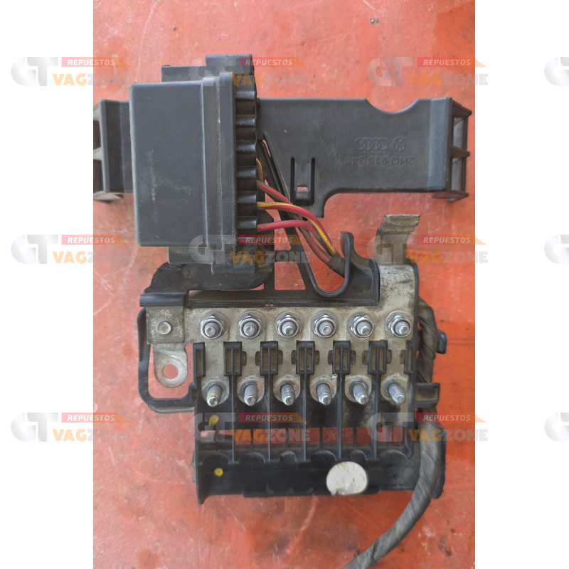 Caja fusibles Vw Amarok 1 gen.
