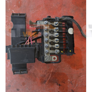Caja fusibles Vw Amarok 1 gen.