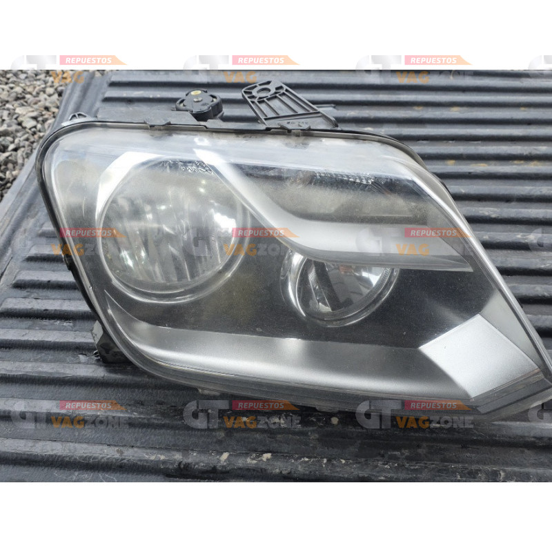 Optico rh Vw Amarok 2020 9 pin.