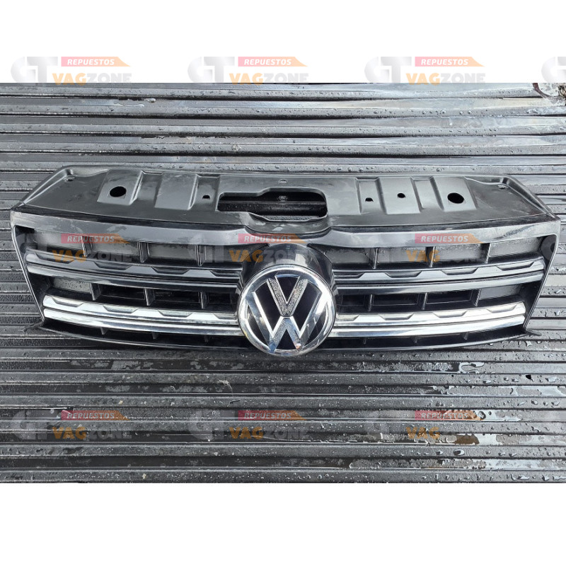 Mascara logo Vw Amarok 2020