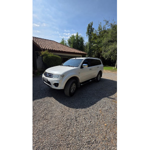 Mitsubishi Montero G2 2014 2.5 Turbo Diesel