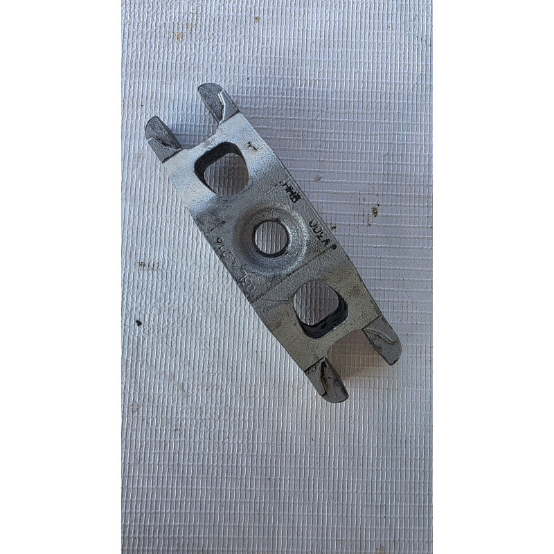 soporte inyector vw amarok 2.0 2010