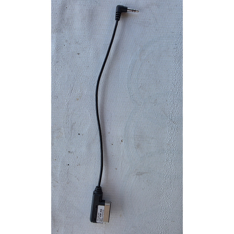 cable audio auxiliar vw touareg 2017