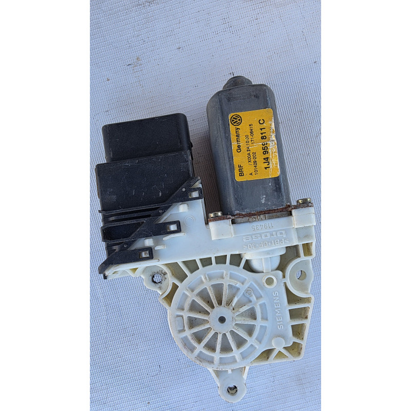 motor alzavidrio trasero lh vw golf bora mk4