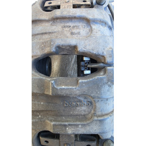 caliper freno delantero brembo 6 pistones vw touareg 2017