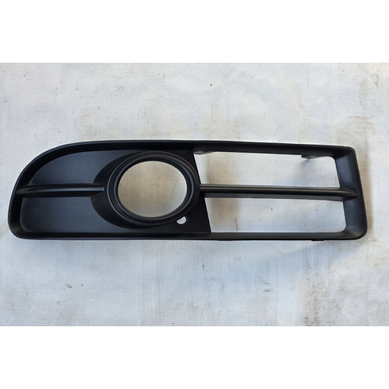 rejilla neblinero rh audi a4 2010