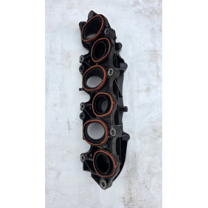 brida intermedia multiple lh admisión Vw Amarok 3.0 V6 2021