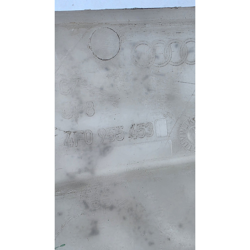 deposito liquido limpia parabrisa Audi a6 2010