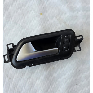 manilla interior lh Vw Amarok