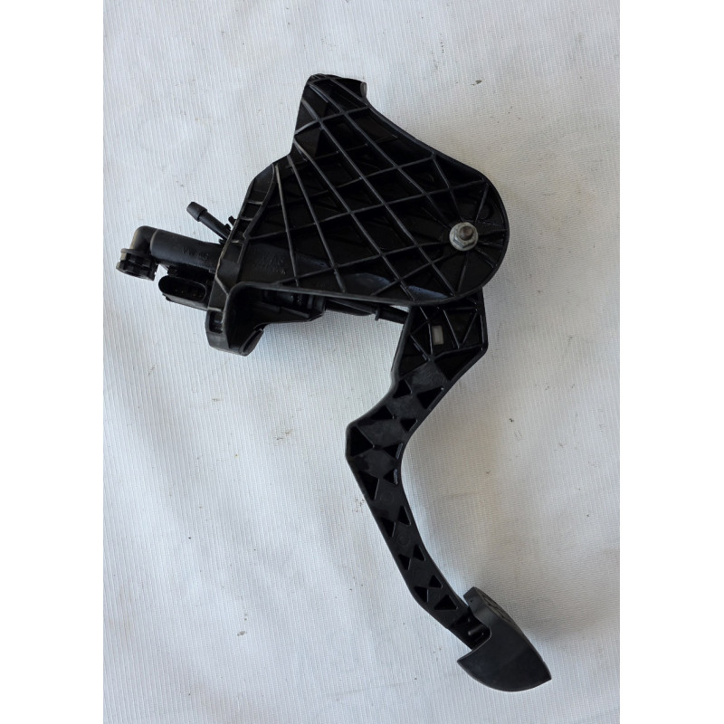 pedal embrague vw golf mk6